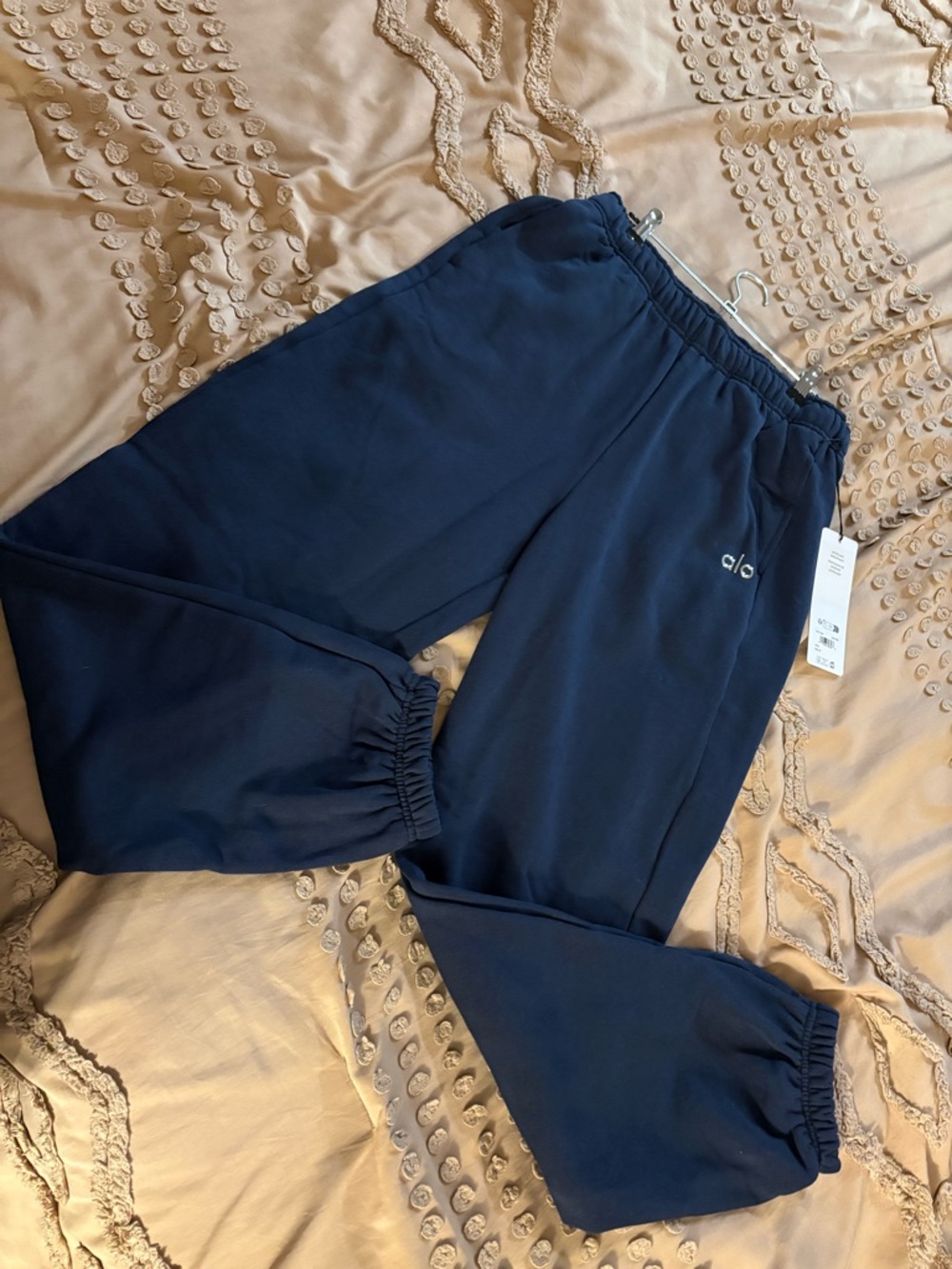 Alo Navy Accolade Sweatpants